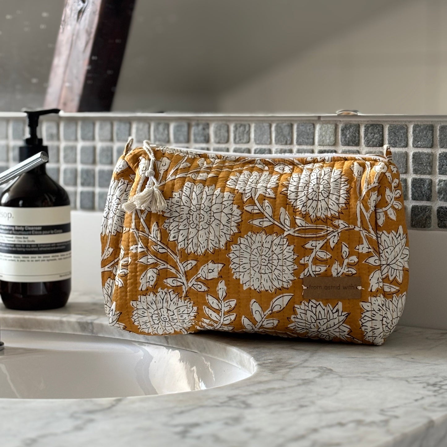 Toiletry bag Tara