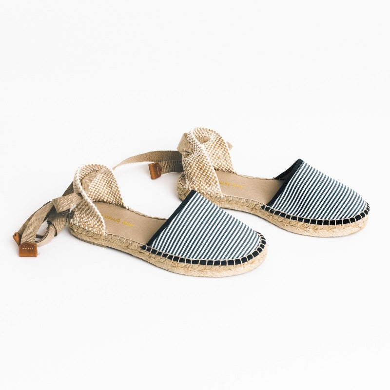 Blå vit randiga espadriller sandaler med snören